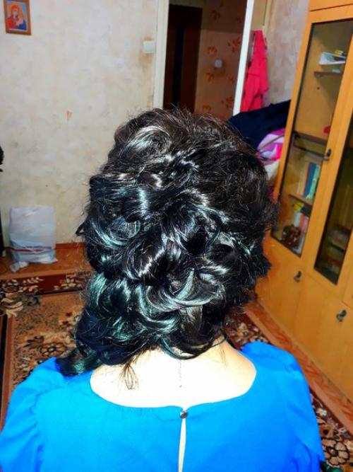 Прекрасные леди приглашаю вас на великолепные косы, неотразимые прически и великолепный макияж. 06