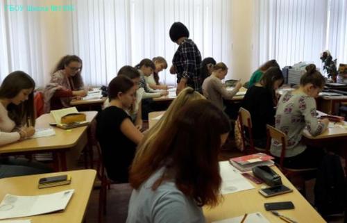 Активная жизнь в нашей школе не утихает ни на минуту, даже в субботу у наших учеников есть возможность раскрыть потенциал своей способностей. 02