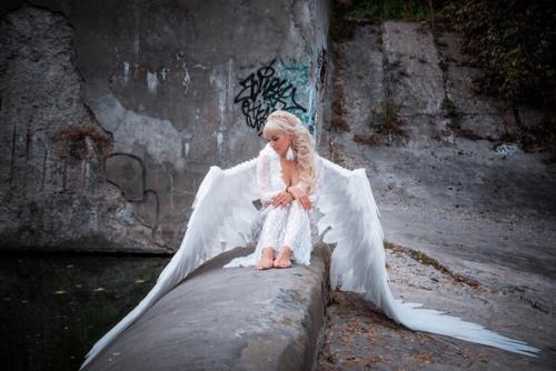 Организум фотосессию!  Для самых изысканных и щепетильных, наша команда организует фотосессию. 07