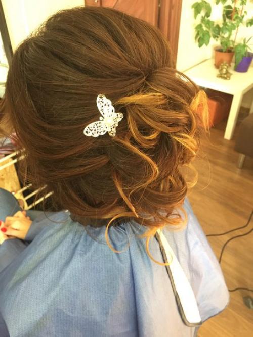 Милые дамы, предлагаю вам свои услуги парикмахерского искусства: 07