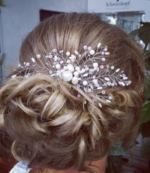 Объёмные причёски, пляжные локоны, ломаные локоны, предстоящий тренд будущего сезона 2017 г. 04