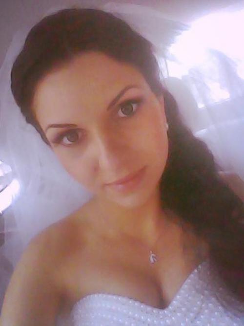 Дорогие девушки!  В том случае, если у вас близится важное мероприятие, то наши мастера по волосам с удовольствием создаст вам нужный образ. 01