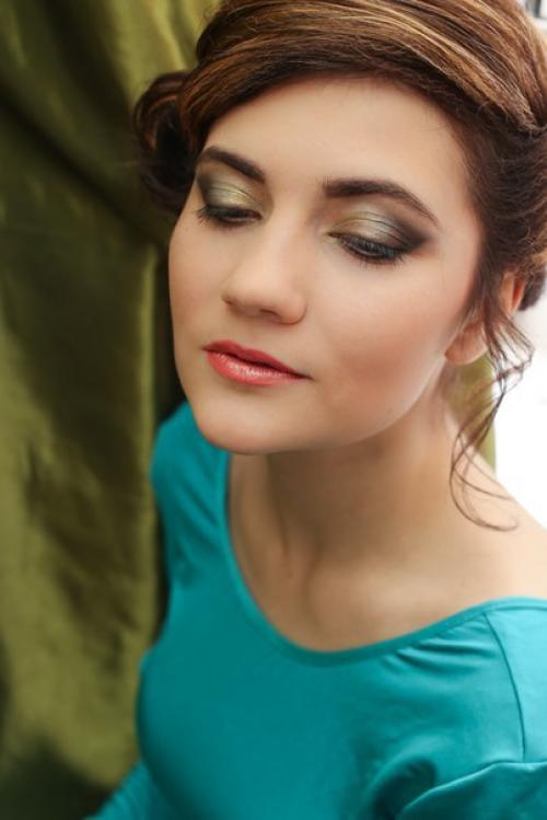 В честь открытия моей студии макияжа в октябре (дату сообщу дополнительно), дарю любой мастер-класс на ваш выбор, за репост! 03