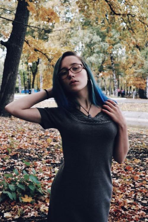 Здравствуйте!  Меня зовут Августина. 05