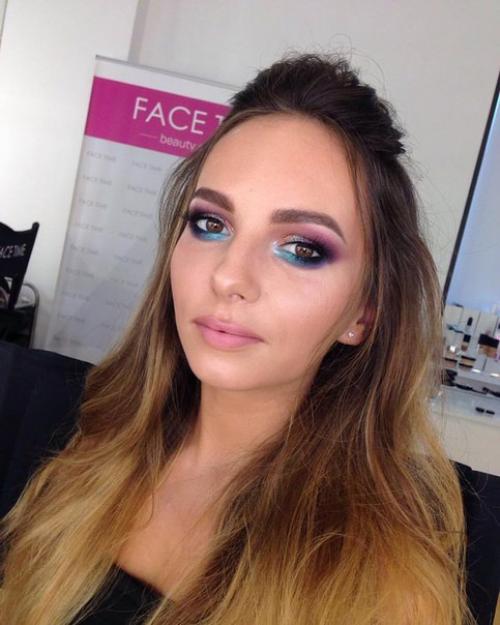 Дорогие девушки?  Приглашаю вас на индивидуальный курс Безупречный Макияж для Себя со скидкой 4000 за 4 занятия! 08