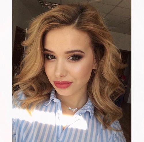 Дорогие девушки, каждую пятницу у нас действует акция, макияж и причёска всего - 1500? 04