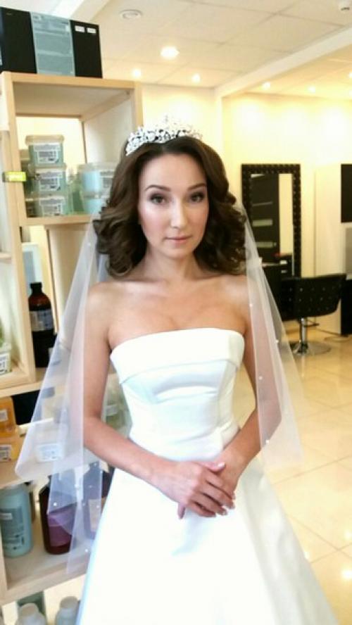 Новогодние образы?   Локоны+ макияж от 1300 р. 05