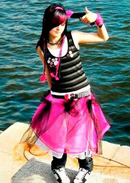 Намечается веселый праздник и сразу возникает вопрос, что одеть на вечеринку? 04