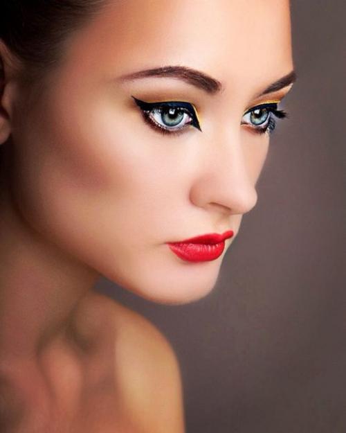 Модели. Милые милые девушки?  скоро новый год?  уже идет запись на новогодние корпаративы?  макияж локоны/прическа = 1500 р? 04