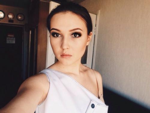 Знакомьтесь, стилист нашего проекта Тереза авагян! 01