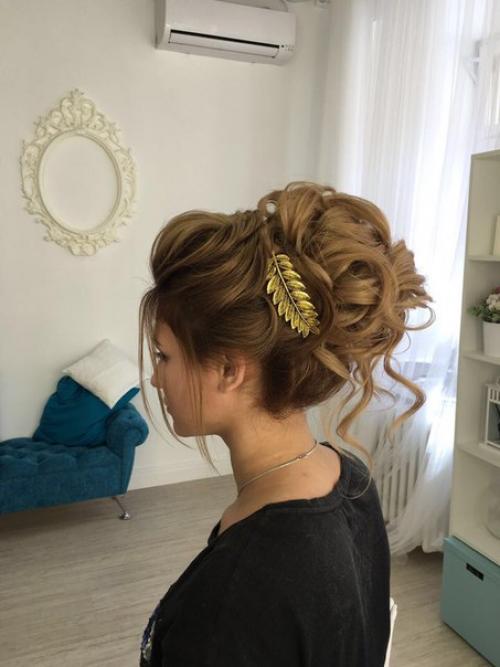 Мастер по прическам на дому. Стилист - визажист, мастер по прическам?