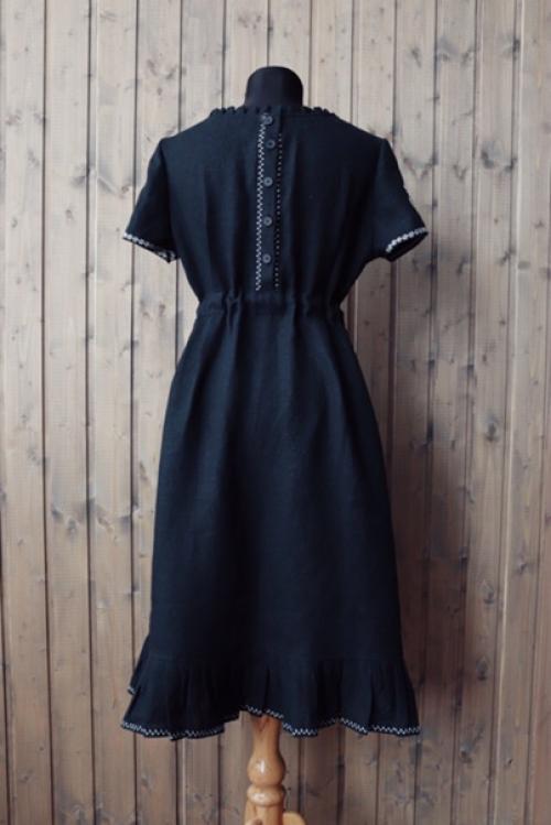 Я очень люблю те моменты, когда проходят фотосессии с нашими нарядами! 04