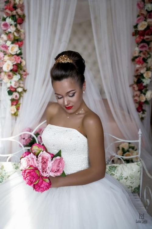 Второй свадебный образ невесты и художественная фотосессия Анастасии. 02