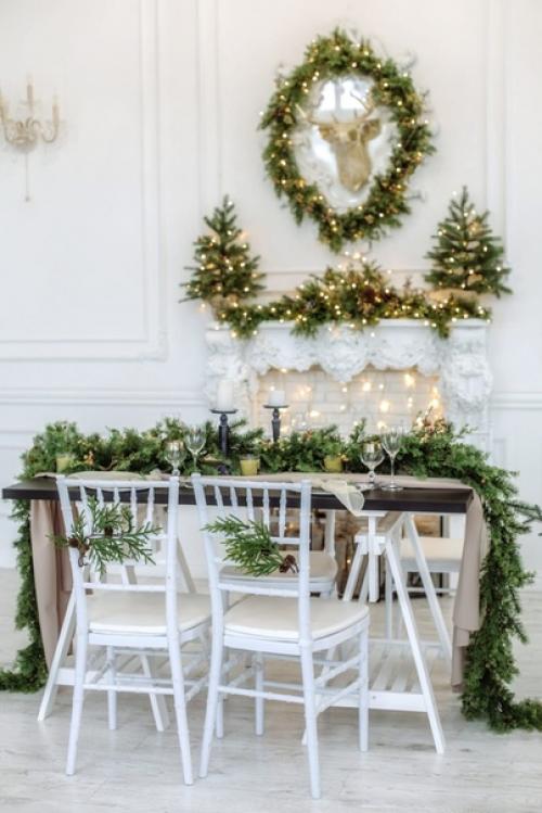 Белый зал очень торжественный и нарядный! 01