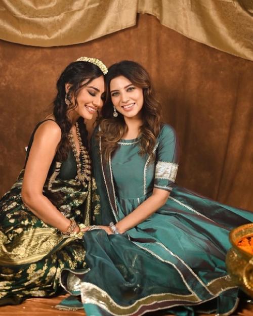 - новые снимки из фотосессии сурбхи со стилистом нехой адхвик махаджан. 01