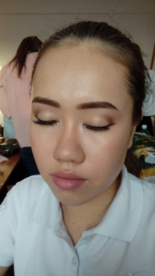 Нужна модель на защиту ( значит почти на целый день) буду делать прическу и макияж, бесплатно! 02