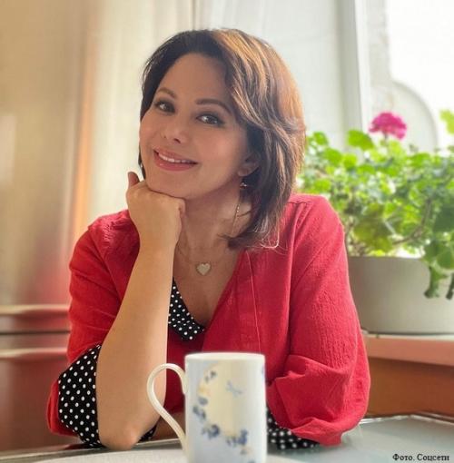 Жена Сергея Жигунова не понимает ходящих по дому женщин без макияжа. 01 Жена Сергея Жигунова не понимает ходящих по дому женщин без макияжа. 01