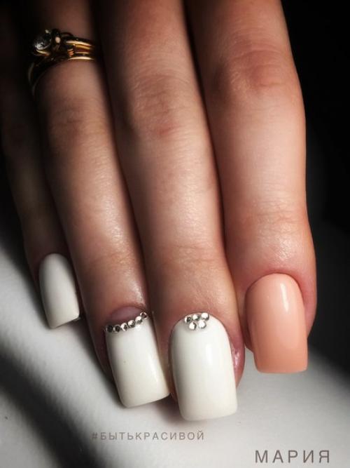 Внимание девушки?  Свободные места на наращивание ногтей, коррекцию, ботокс волос, макияж и прически к мастеру Марии? 04