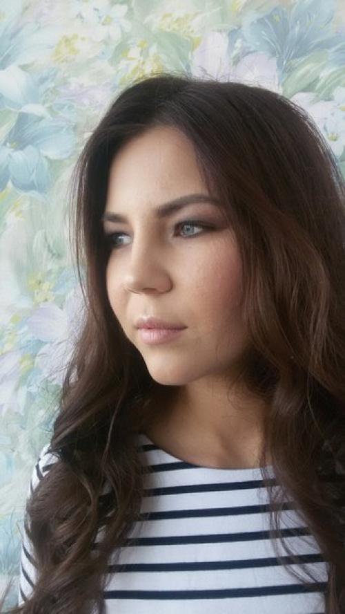 Ищу моделей!  Я стилист - визажист ищу моделей на профессиональный макияж и прически! 04