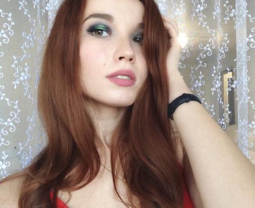 Нужны модельки на макияж прическа (600 руб) для пополнения портфолио. 02