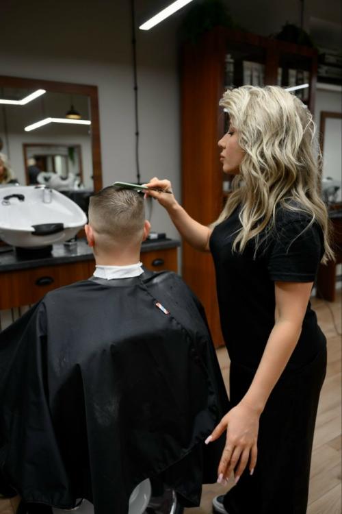Что вас ждёт в салоне красоты Главком? 02