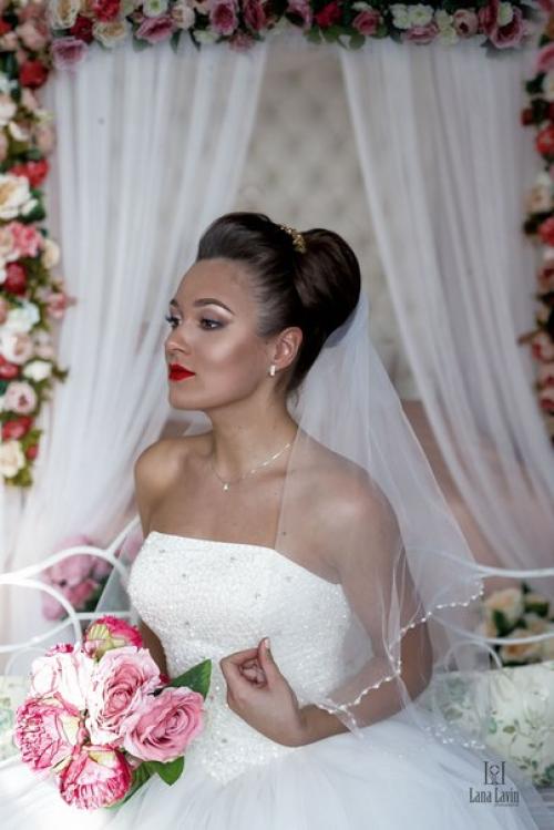 Второй свадебный образ невесты и художественная фотосессия Анастасии. 03