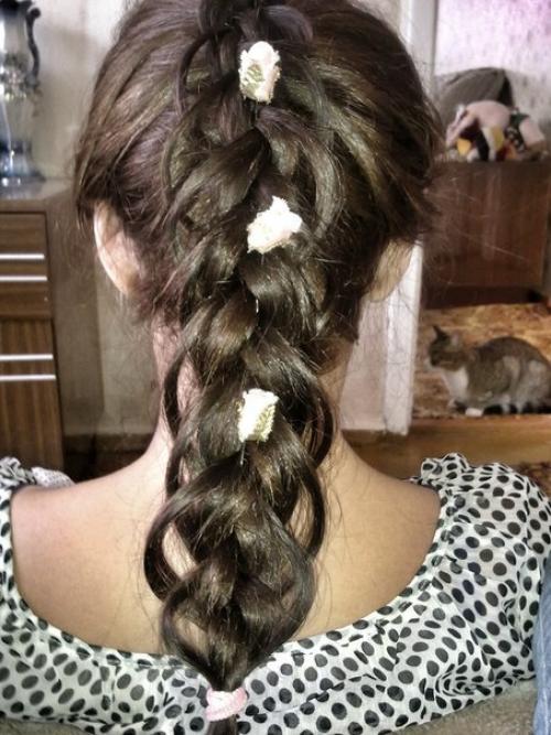 Дорогие девушки?  Нужны модели на локоны, прически и различные плетения. 01