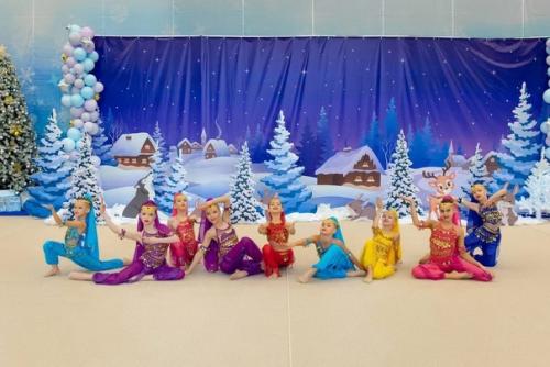 18 декабря в SC Grand состоялся праздник Новогоднее Путешествие в Мультстрану. 02