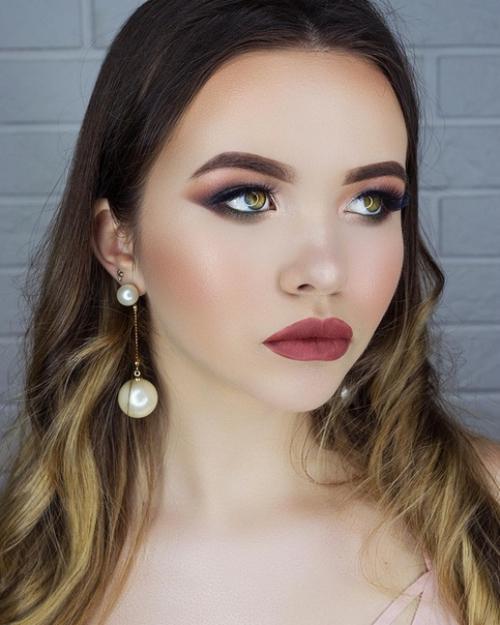 Все виды макияжа, свадебный макияж, вечерний, дневной, Смоки айс, детский макияж, Nude - макияж, возрастной макияж, макияж для фотосессий. 04