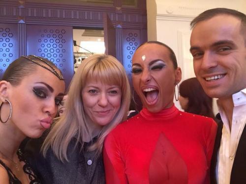 Спасибо моему тренеру ежовой Елене Александровне за создание восхитительного образа, за помощь в пошиве костюмов, за супер прическу и макияж. 07