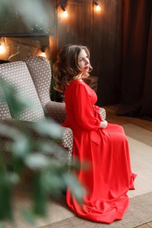 Дорогие девушки, осталось пару мест для образа на корпоратив, так же при большом желании сверкать в новогоднюю ночь, веду запись на 31 декабря! 06