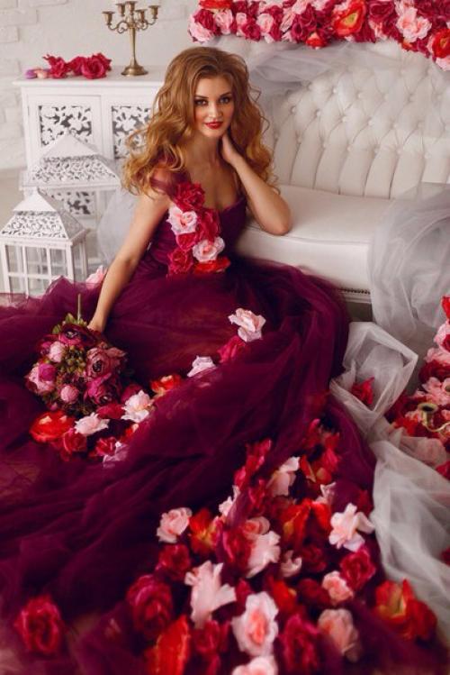 Внимание!  Москва!  Мы приглашаем девушек и девочек на фото - сессию в шикарных вечерних платьях! 01