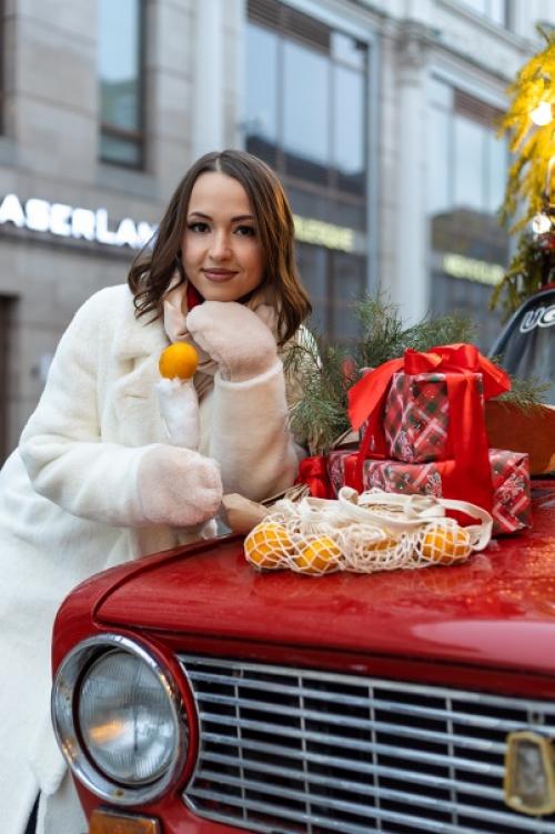 Свои день рождения можно посвятить только себе любимой как это сделала Валерия. 02