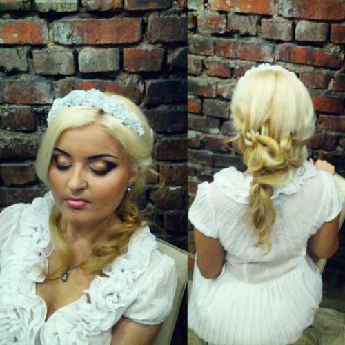 Я могу создать вам необыкновенный образ с помощью прически и макияжа. 03