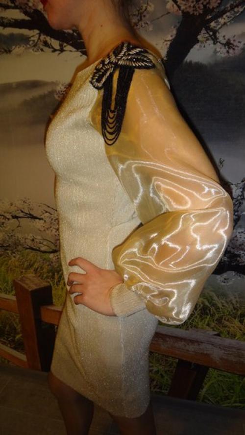 Приближается новый год, и вместе с ним на горло наступает самая животрепещущая женская проблема - абсолютно нечего надеть! 02 Приближается новый год, и вместе с ним на горло наступает самая животрепещущая женская проблема - абсолютно нечего надеть! 02