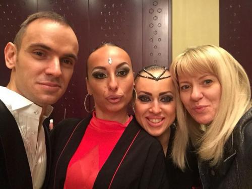 Спасибо моему тренеру ежовой Елене Александровне за создание восхитительного образа, за помощь в пошиве костюмов, за супер прическу и макияж. 03