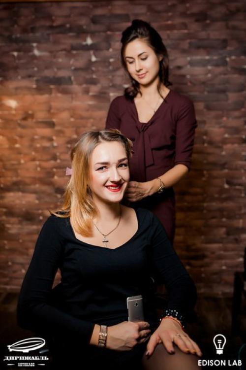 Наш мастер стилист самую подходящую вам прическу подберет. 02