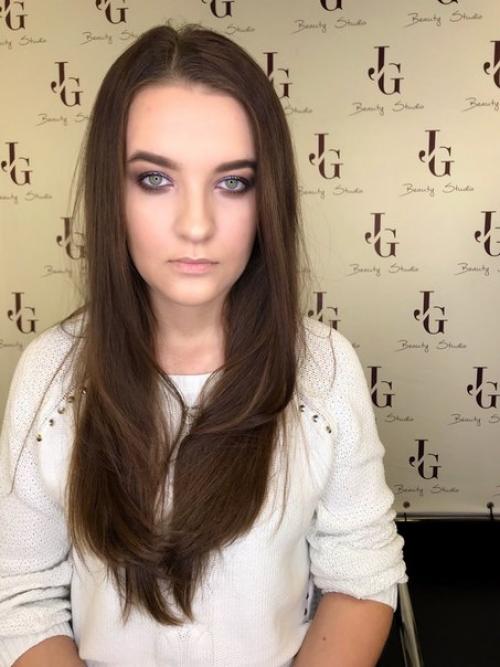 Дорогие девушки, мне срочно нужны модели на макияж и причёски. 07