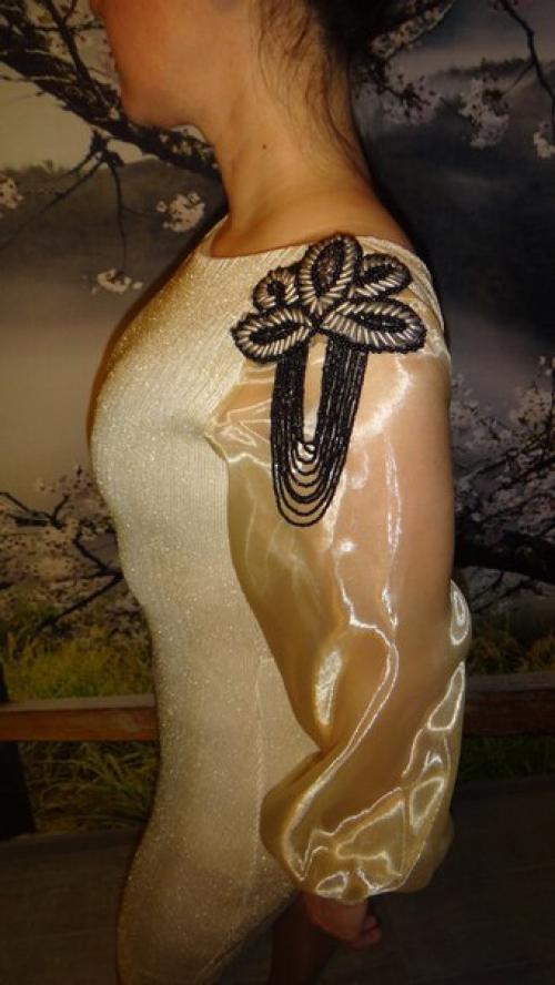 Приближается новый год, и вместе с ним на горло наступает самая животрепещущая женская проблема - абсолютно нечего надеть! 06 Приближается новый год, и вместе с ним на горло наступает самая животрепещущая женская проблема - абсолютно нечего надеть! 06