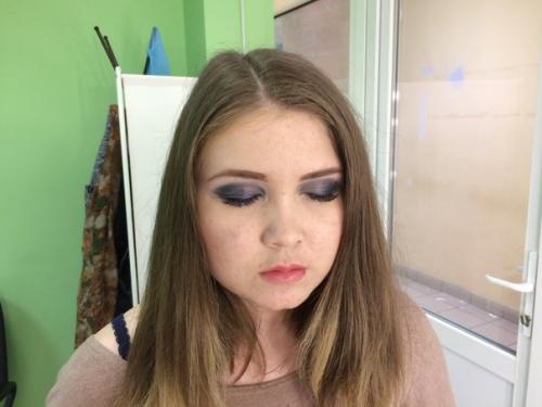 Милые девушки?  Скоро новый год? 02