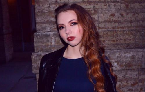 Девушки!  Срочно нужно пополнить портфолио праздничными образами. 01