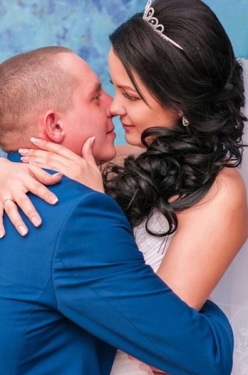 Милые дамы?  Осталось пару дней до главного события года? 01