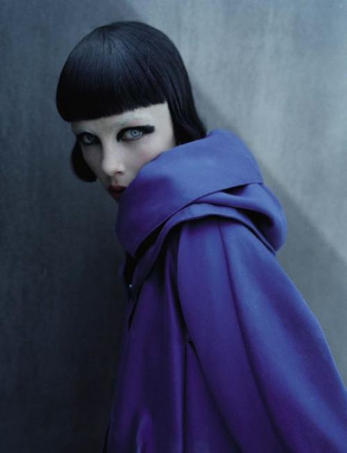 Check - Mate: Эди Кэмпбелл в фотосессии Тима Уолкера для Vogue Italia December 2015. 03