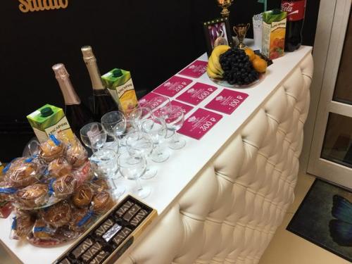 Royal Beauty Studio предлагает следующие услуги: 05