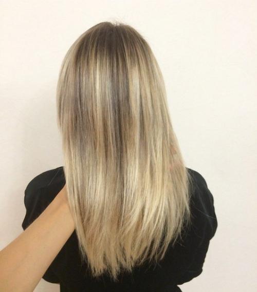 Для пополнения портфолио требуются модели. 03