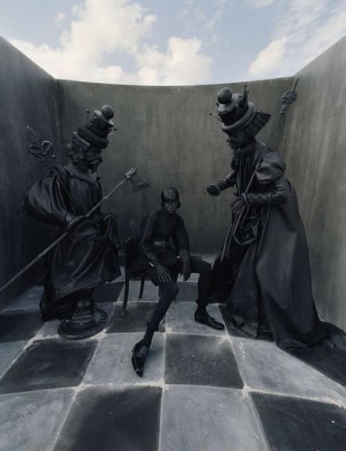 Check - Mate: Эди Кэмпбелл в фотосессии Тима Уолкера для Vogue Italia December 2015. 02