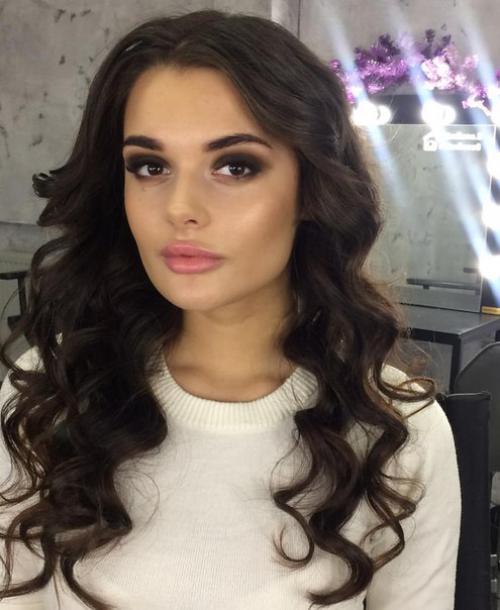 Девушки!  Открыта запись на макияж и прическу на 31 декабря! 01