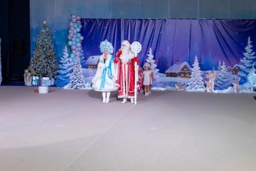 18 декабря в SC Grand состоялся праздник Новогоднее Путешествие в Мультстрану. 05