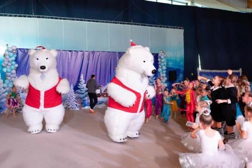 18 декабря в SC Grand состоялся праздник Новогоднее Путешествие в Мультстрану. 04