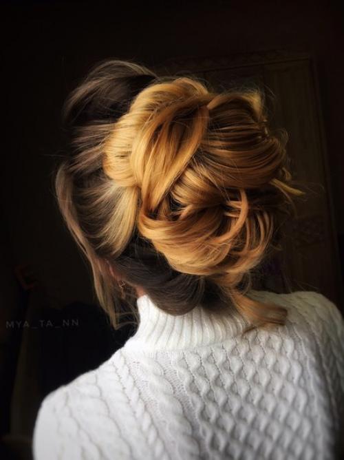 Дорогие девушки, осталось пару мест для образа на корпоратив, так же при большом желании сверкать в новогоднюю ночь, веду запись на 31 декабря! 04